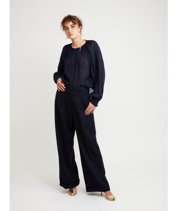 NOTTE WOOL TROUSERS s'inspire de l'anatomie humaine