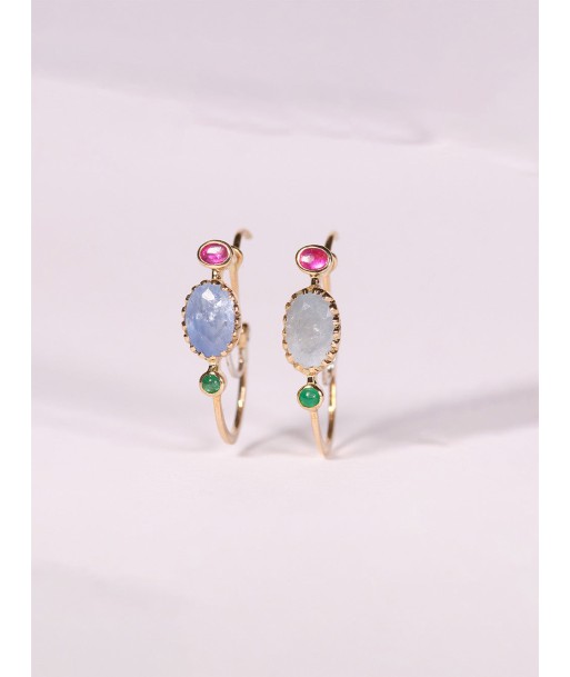 BLUE SAPPHIRE, EMERALD AND RUBY POISARDES EARRINGS Pour