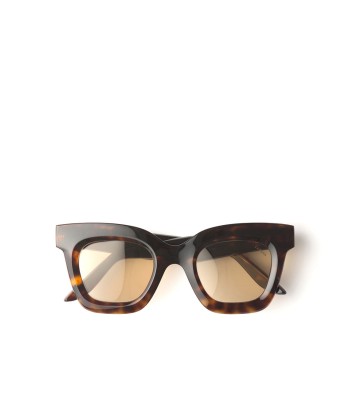 LISA SUNGLASSES chez Cornerstreet bien 